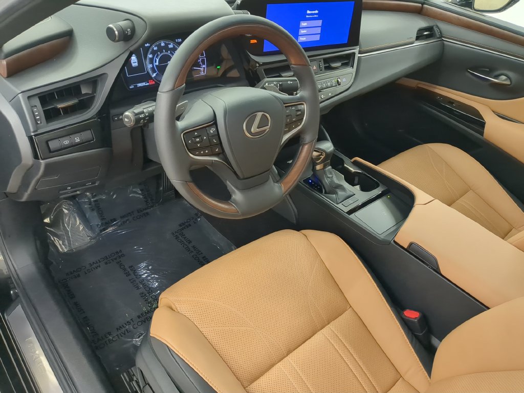 Used 2023 Lexus ES 350 Ultra Luxury w/ Accessory Package (Z2) FWD image 15