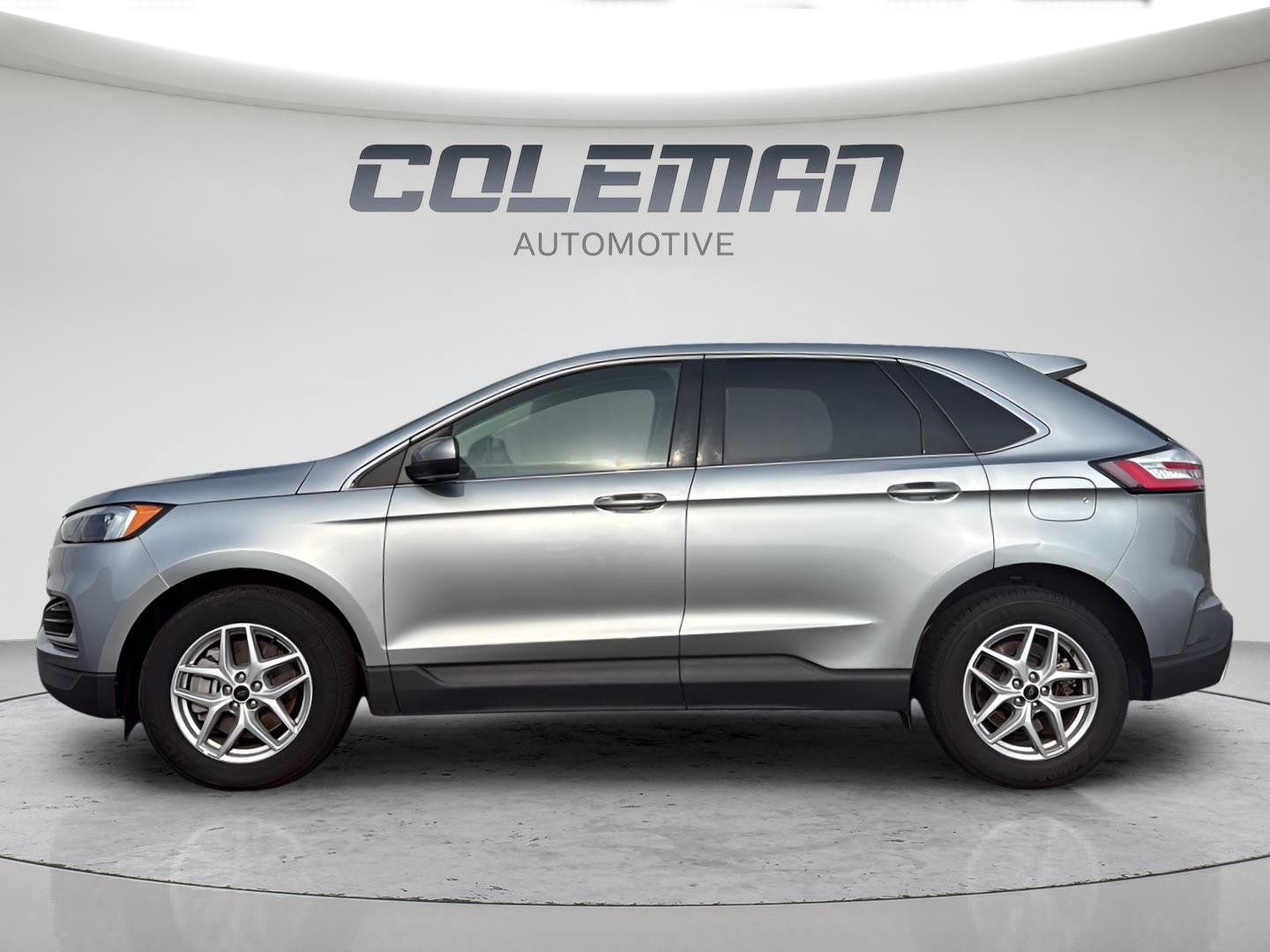 Used 2024 Ford Edge SEL AWD/4WD image 2