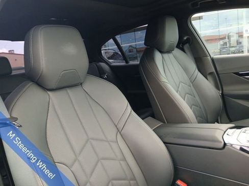 Certified 2025 BMW 530i w/ M Sport Package image 19