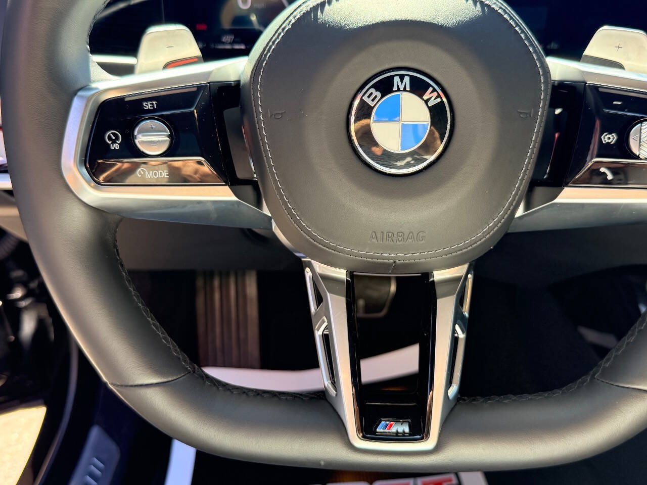 Used 2026 BMW 740i xDrive AWD/4WD image 22