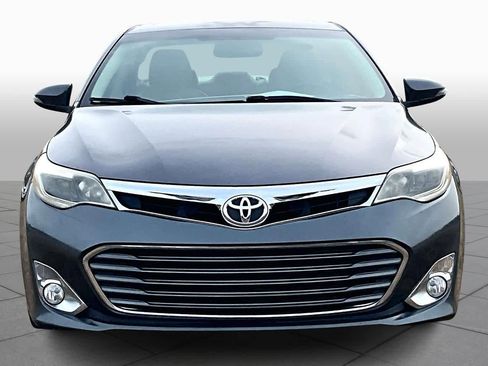 Used 2015 Toyota Avalon XLE image 3