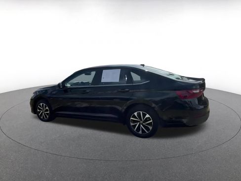 Used 2025 Volkswagen Jetta S image 11