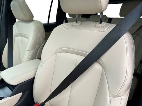 New 2026 Jeep Grand Cherokee Limited AWD/4WD image 12