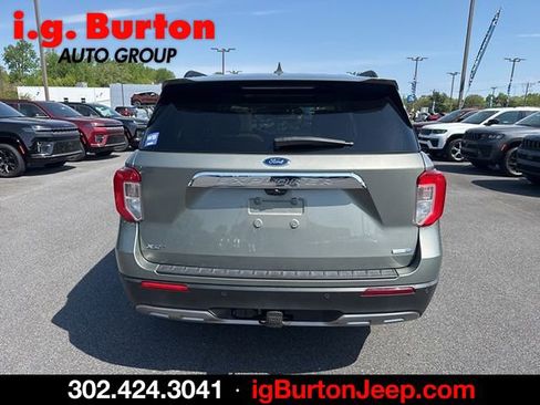 Used 2020 Ford Explorer XLT w/ Equipment Group 202A AWD/4WD image 4