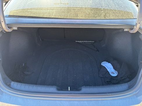 Certified 2024 Hyundai Elantra Limited image 16