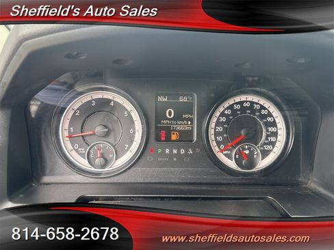 Used 2018 RAM 2500 Tradesman w/ Chrome Appearance Group AWD/4WD image 31
