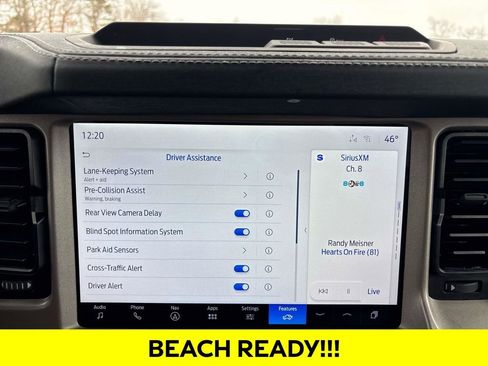 Used 2025 Ford Bronco Outer Banks image 17