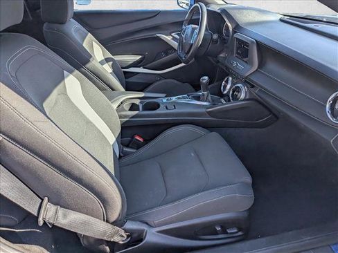 Used 2023 Chevrolet Camaro LT RWD image 18