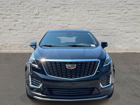 Used 2025 Cadillac XT5 Premium Luxury w/ LPO, Floor Liner Package FWD image 7