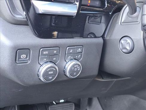 New 2026 GMC Sierra 1500 SLT w/ SLT Premium Plus Package image 12