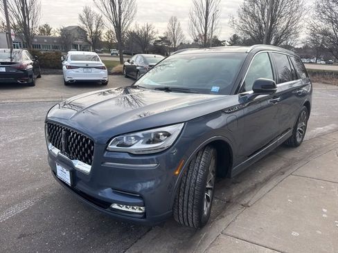 Used 2021 Lincoln Aviator Grand Touring w/ Equipment Group 301A image 7