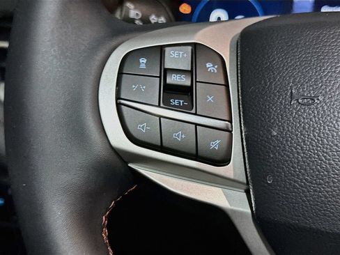 New 2026 Ford Explorer Active AWD/4WD image 30