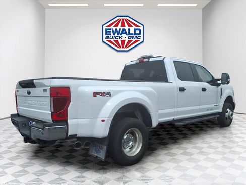 Used 2020 Ford F350 XL w/ STX Appearance Package AWD/4WD image 3