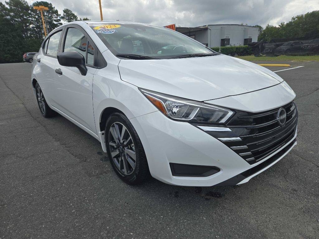 Used 2023 Nissan Versa S w/ S Plus Package FWD image 3