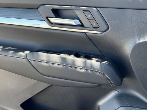 New 2026 GMC Terrain Elevation image 21