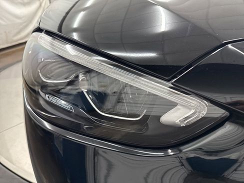 Used 2025 Mercedes-Benz C 300 Sedan image 10