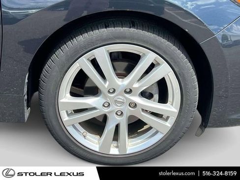 Used 2017 Nissan Altima 3.5 SL FWD image 9