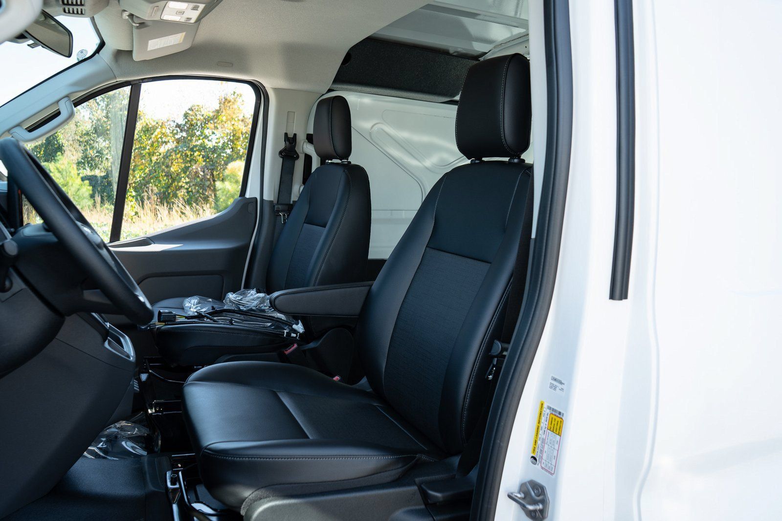 New 2026 Ford Transit 150 Low Roof w/ Upfitter Package RWD image 15