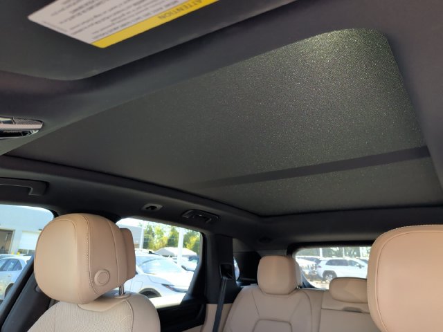 Used 2021 Porsche Cayenne AWD/4WD image 26