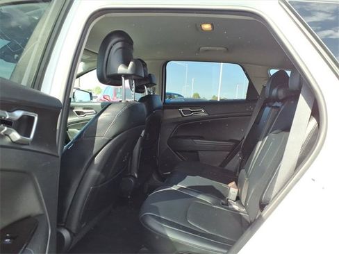 Used 2023 Kia Sportage EX image 21
