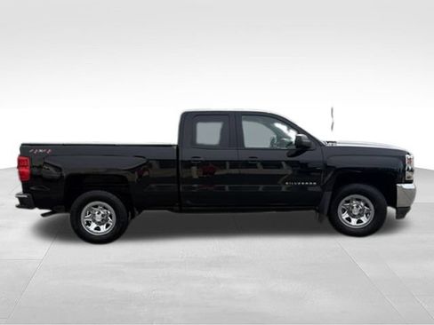 Used 2018 Chevrolet Silverado 1500 LS w/ Trailering Package AWD/4WD image 8