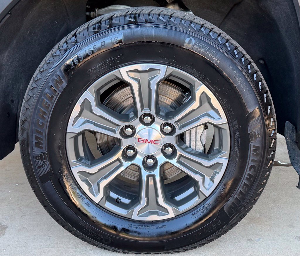 Used 2026 GMC Sierra 1500 SLT RWD image 39