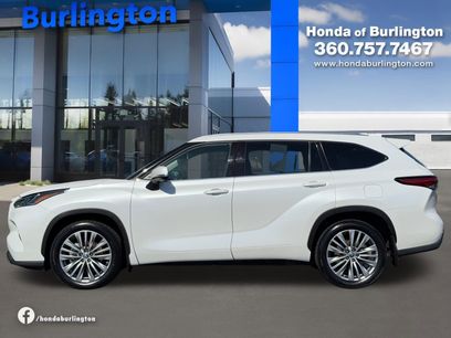 Used 2022 Toyota Highlander Platinum