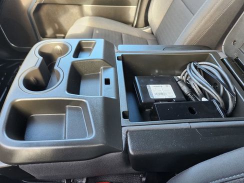 Used 2024 GMC Sierra 3500 SLE w/ SLE Convenience Package image 14