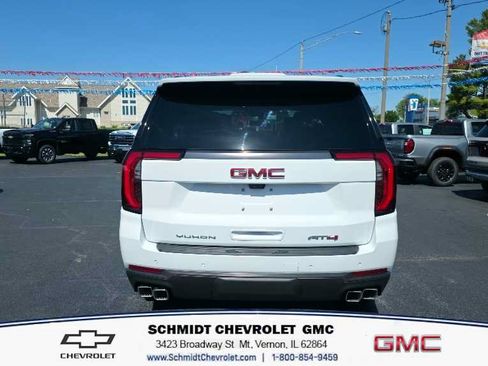 New 2026 GMC Yukon AT4 Ultimate AWD/4WD image 6
