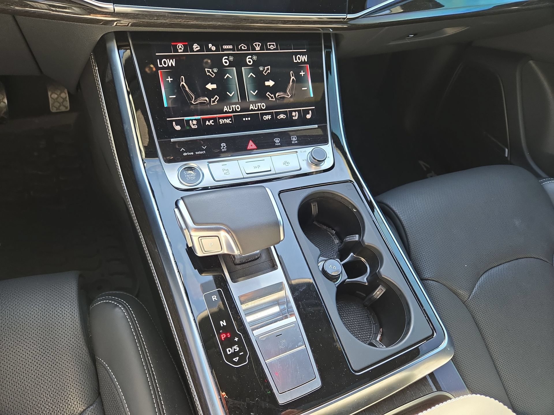 Used 2025 Audi Q7 3.0T Prestige w/ Prestige Package AWD/4WD image 22