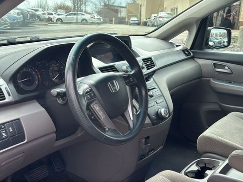 Used 2012 Honda Odyssey EX image 21