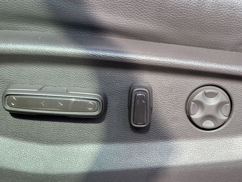 Used 2023 Honda Odyssey Touring image 22