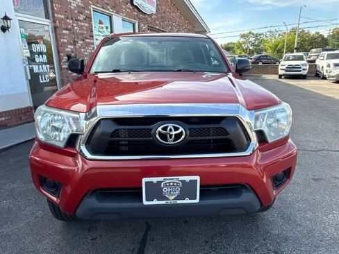 Used 2015 Toyota Tacoma 4x4 Access Cab w/ SR5 Package image 2