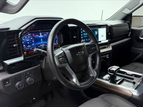Used 2025 Chevrolet Silverado 1500 RST RWD image 27