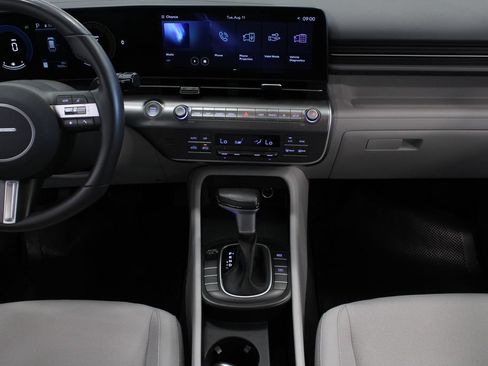 Used 2024 Hyundai Kona SEL FWD image 22