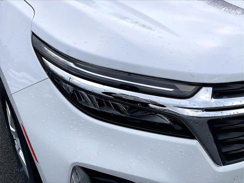 Used 2024 Chevrolet Equinox LT image 29