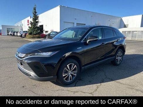 Used 2021 Toyota Venza LE image 4