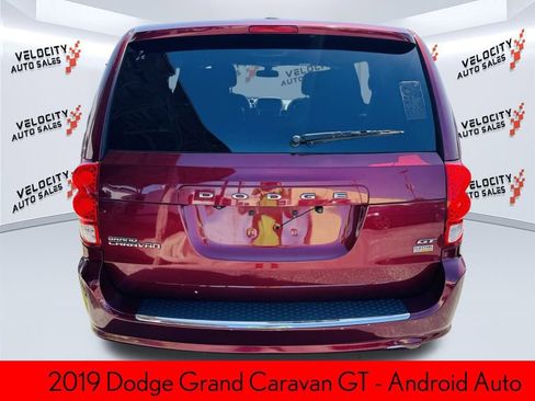 Used 2019 Dodge Grand Caravan GT image 4
