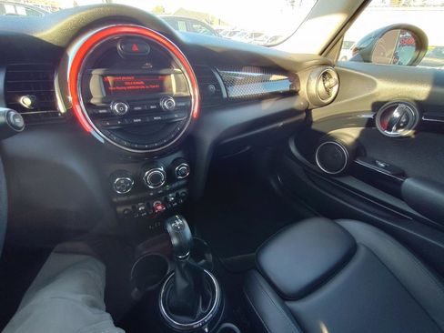 Used 2014 MINI Cooper S image 22