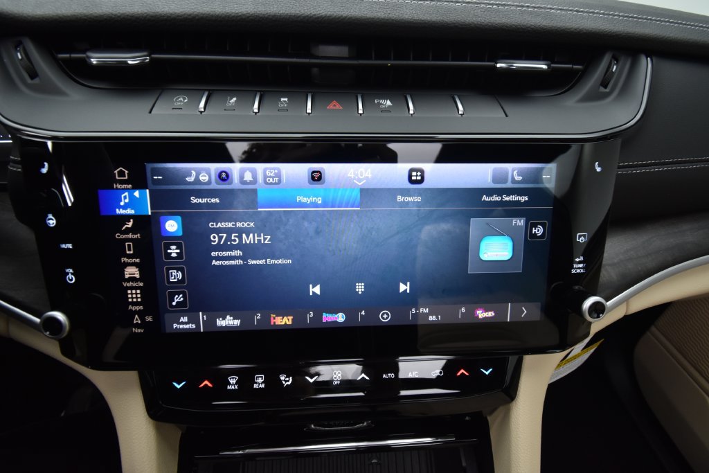New 2027 Jeep Grand Cherokee Limited AWD/4WD image 24