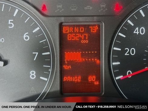Used 2018 Nissan NV 3500 SL RWD image 12