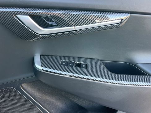 Used 2023 Kia EV6 Light image 21