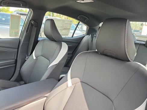 New 2026 Toyota Camry SE w/ Convenience Package FWD image 21