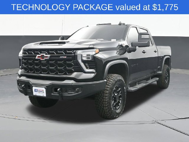 Used 2024 Chevrolet Silverado 2500 ZR2 w/ ZR2 Bison Edition AWD/4WD image 3