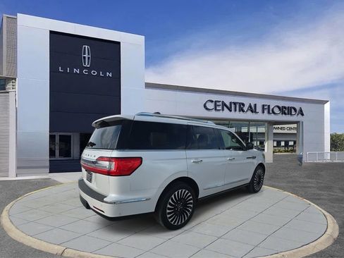 Used 2019 Lincoln Navigator Black Label w/ Cargo Package image 6