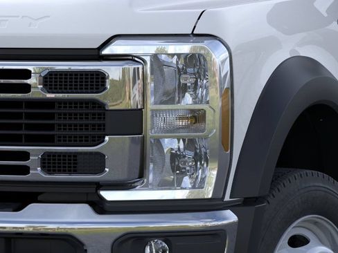 New 2026 Ford F550 4x4 Regular Cab Super Duty w/ XL Chrome Package image 19