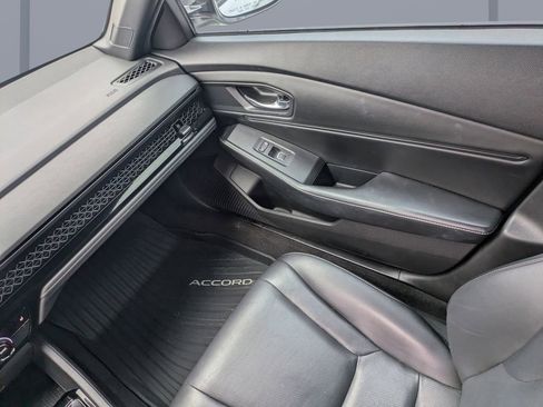 Used 2024 Honda Accord Sport image 15