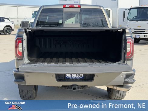 Used 2018 GMC Sierra 1500 Denali w/ Denali Ultimate Package AWD/4WD image 6