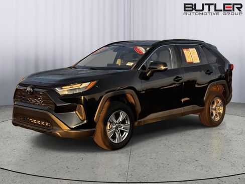 Certified 2023 Toyota RAV4 XLE FWD image 2