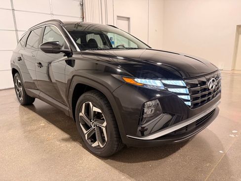 Used 2023 Hyundai Tucson SEL w/ Convenience Package AWD/4WD image 3
